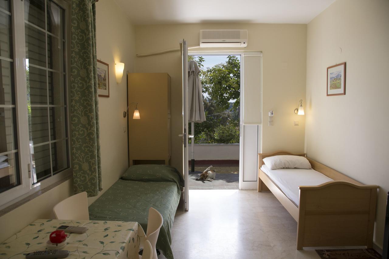 Alonia Studios & Maisonettes Tolón Dış mekan fotoğraf