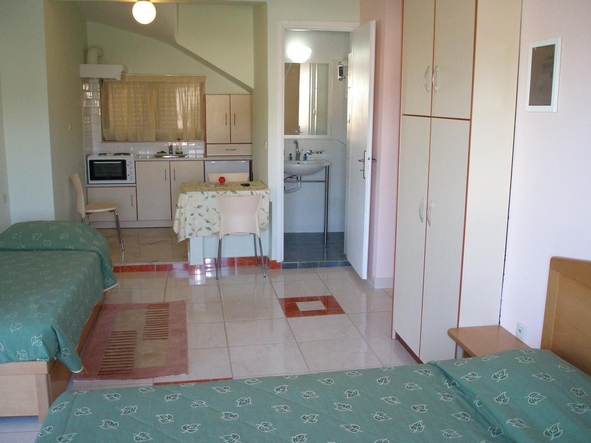 Alonia Studios & Maisonettes Tolón Dış mekan fotoğraf