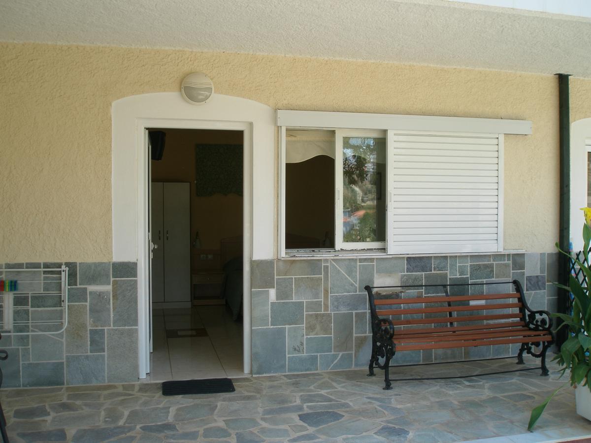 Alonia Studios & Maisonettes Tolón Dış mekan fotoğraf